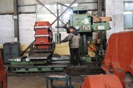 生產(chǎn)加工車(chē)間